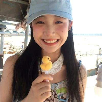 三小一家人