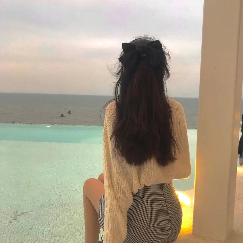 特维和他的七个女儿
